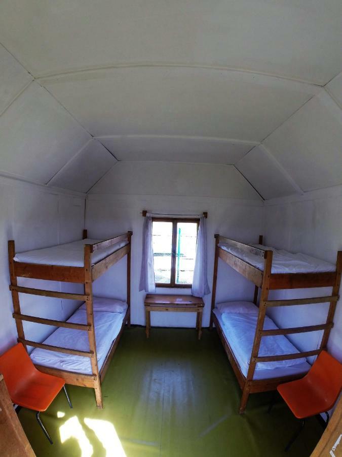 Camping V Raji - Palda Hotel Rovensko pod Troskami Luaran gambar