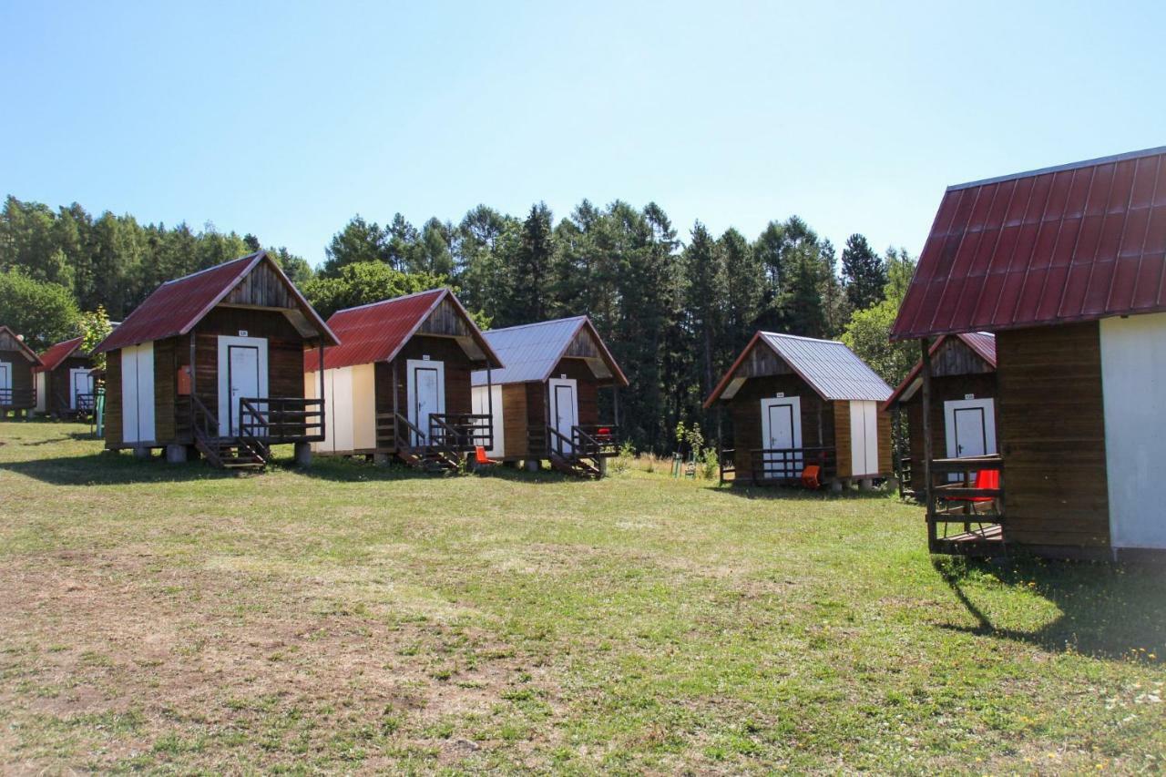 Camping V Raji - Palda Rovensko pod Troskami Luaran gambar